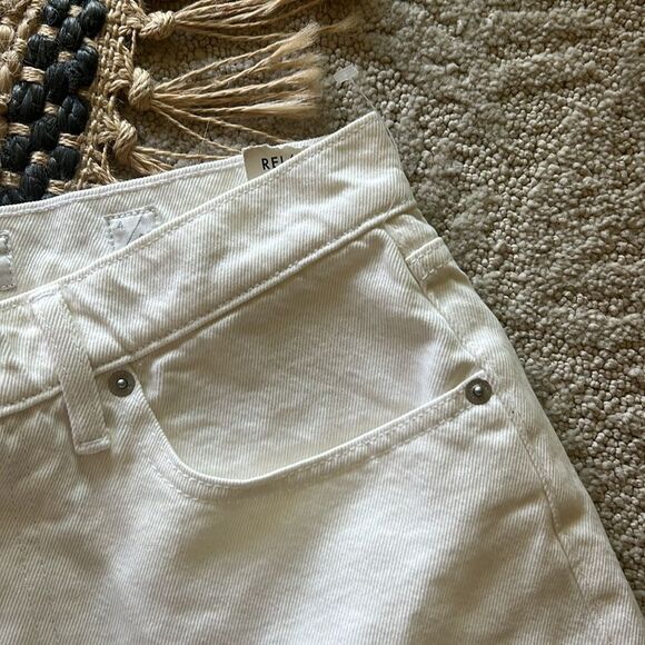 NWT Lucky Brand Relaxed Short Cotton Women's White Denim Shorts Raw Hem 4/27 - Picture 9 of 13